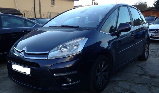 Left hand drive CITROEN C4 PICASSO 1.6 HDI 110 BMP6 FRENCH REGISTERED